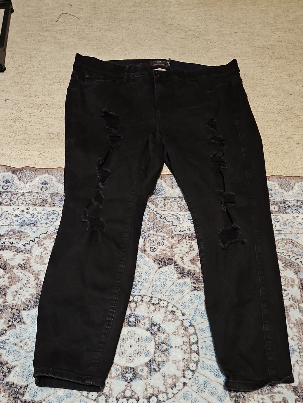 torrid Black Ripped Skinny Jeans